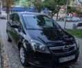 Черный Опель Зафира, объемом двигателя 1.6 л и пробегом 248 тыс. км за 5600 $, фото 1 на Automoto.ua