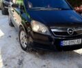 Черный Опель Зафира, объемом двигателя 1.9 л и пробегом 321 тыс. км за 4999 $, фото 1 на Automoto.ua