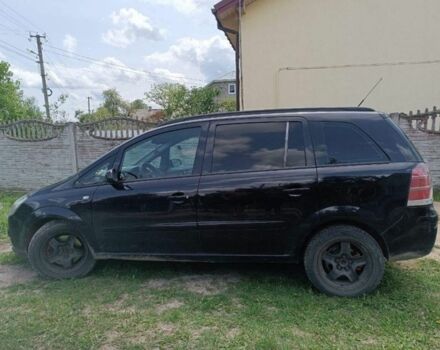 Чорний Опель Зафіра, об'ємом двигуна 1.9 л та пробігом 417 тис. км за 4700 $, фото 1 на Automoto.ua
