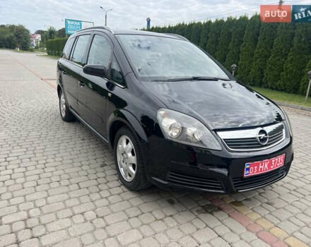 Чорний Опель Зафіра, об'ємом двигуна 1.6 л та пробігом 215 тис. км за 5290 $, фото 5 на Automoto.ua