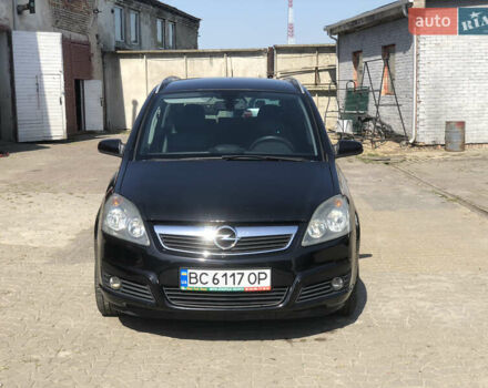 Чорний Опель Зафіра, об'ємом двигуна 2.2 л та пробігом 218 тис. км за 5999 $, фото 7 на Automoto.ua