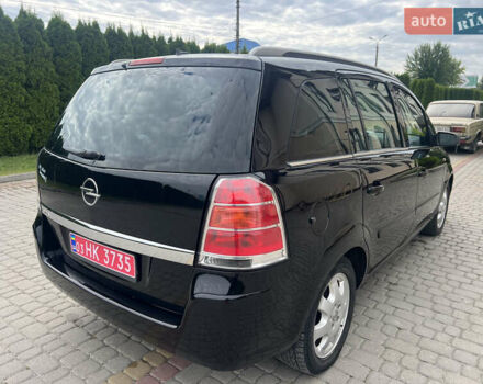 Чорний Опель Зафіра, об'ємом двигуна 1.6 л та пробігом 215 тис. км за 5290 $, фото 7 на Automoto.ua