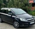 Черный Опель Зафира, объемом двигателя 1.6 л и пробегом 250 тыс. км за 4400 $, фото 1 на Automoto.ua