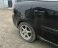 Черный Опель Зафира, объемом двигателя 1.9 л и пробегом 208 тыс. км за 3000 $, фото 6 на Automoto.ua