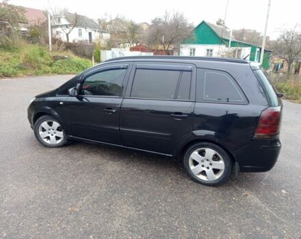 Черный Опель Зафира, объемом двигателя 1.8 л и пробегом 230 тыс. км за 4600 $, фото 6 на Automoto.ua