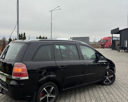 Черный Опель Зафира, объемом двигателя 1.9 л и пробегом 363 тыс. км за 6200 $, фото 1 на Automoto.ua