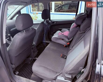 Опель Зафира 2006 в Чернигове на Automoto.ua Черный Опель Зафира, объемом двигателя 1.6 л и пробегом 276 тыс. км за 5300 $, фото 6 на Automoto.ua