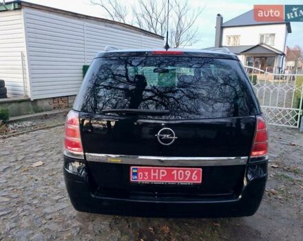 Черный Опель Зафира, объемом двигателя 1.8 л и пробегом 175 тыс. км за 4950 $, фото 9 на Automoto.ua