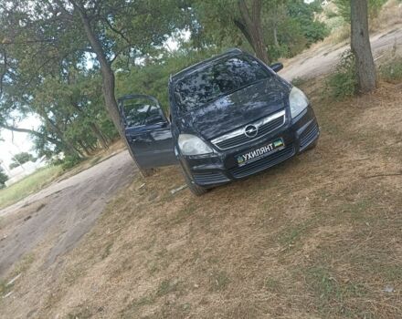 Черный Опель Зафира, объемом двигателя 1 л и пробегом 2 тыс. км за 5000 $, фото 7 на Automoto.ua