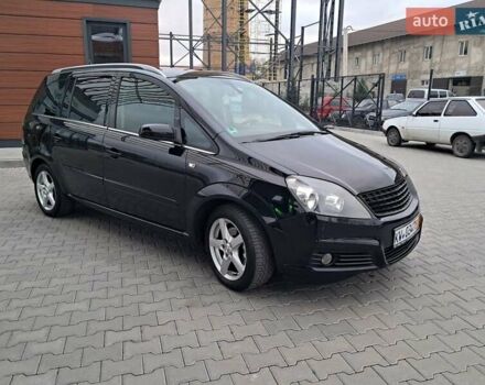 Черный Опель Зафира, объемом двигателя 1.8 л и пробегом 275 тыс. км за 5450 $, фото 15 на Automoto.ua