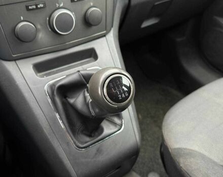 Чорний Опель Зафіра, об'ємом двигуна 0 л та пробігом 284 тис. км за 5190 $, фото 23 на Automoto.ua