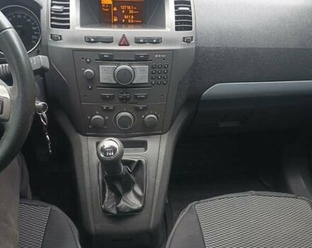 Черный Опель Зафира, объемом двигателя 1.91 л и пробегом 264 тыс. км за 5200 $, фото 14 на Automoto.ua