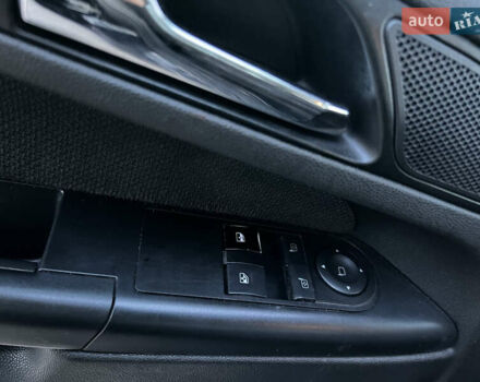 Черный Опель Зафира, объемом двигателя 1.91 л и пробегом 288 тыс. км за 5900 $, фото 17 на Automoto.ua