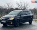Черный Опель Зафира, объемом двигателя 1.9 л и пробегом 376 тыс. км за 5550 $, фото 1 на Automoto.ua