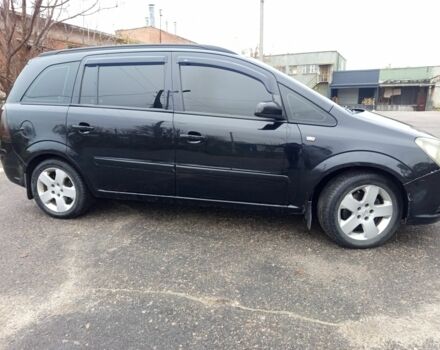 Черный Опель Зафира, объемом двигателя 1.8 л и пробегом 230 тыс. км за 4600 $, фото 1 на Automoto.ua