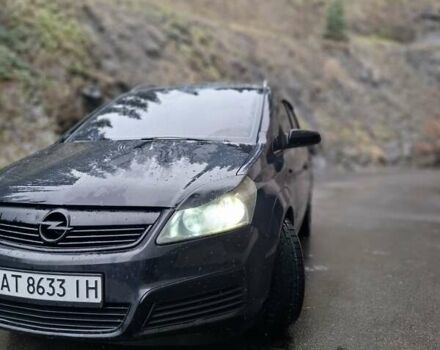 Черный Опель Зафира, объемом двигателя 1.9 л и пробегом 328 тыс. км за 7299 $, фото 4 на Automoto.ua