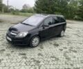 Черный Опель Зафира, объемом двигателя 1.9 л и пробегом 320 тыс. км за 2696 $, фото 8 на Automoto.ua