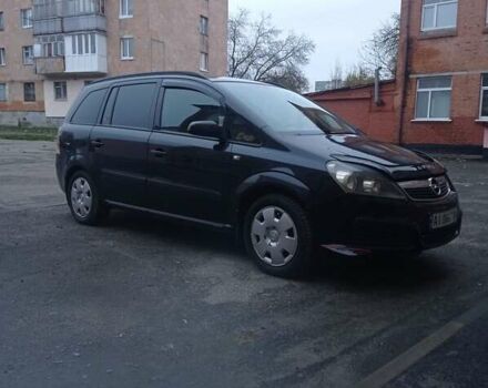 Черный Опель Зафира, объемом двигателя 1.8 л и пробегом 238 тыс. км за 5200 $, фото 9 на Automoto.ua