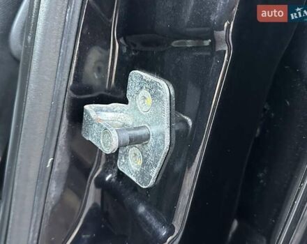 Черный Опель Зафира, объемом двигателя 1.8 л и пробегом 242 тыс. км за 5350 $, фото 36 на Automoto.ua