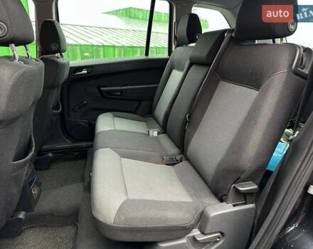 Черный Опель Зафира, объемом двигателя 1.91 л и пробегом 284 тыс. км за 5190 $, фото 9 на Automoto.ua