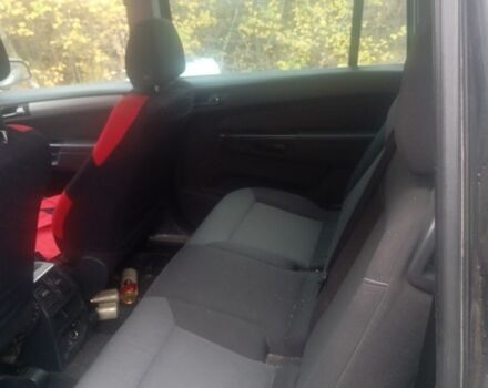 Черный Опель Зафира, объемом двигателя 1.9 л и пробегом 3 тыс. км за 2650 $, фото 2 на Automoto.ua