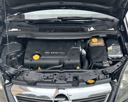 Черный Опель Зафира, объемом двигателя 1.9 л и пробегом 300 тыс. км за 2300 $, фото 10 на Automoto.ua