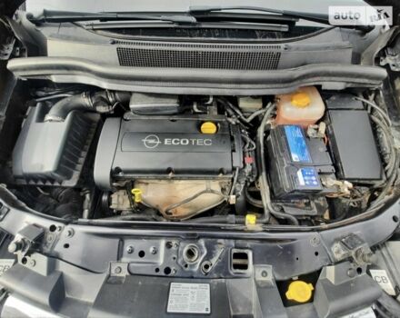 Черный Опель Зафира, объемом двигателя 1.6 л и пробегом 236 тыс. км за 5800 $, фото 5 на Automoto.ua