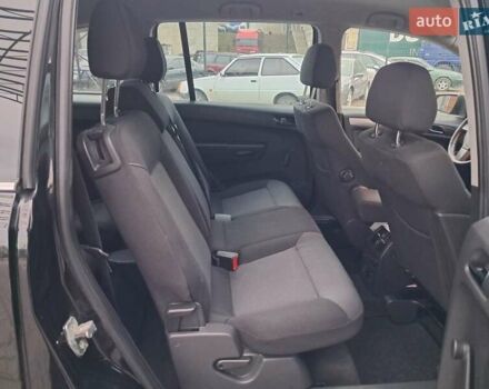 Черный Опель Зафира, объемом двигателя 1.8 л и пробегом 275 тыс. км за 5450 $, фото 49 на Automoto.ua