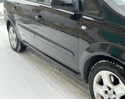 Черный Опель Зафира, объемом двигателя 1.9 л и пробегом 300 тыс. км за 2300 $, фото 17 на Automoto.ua