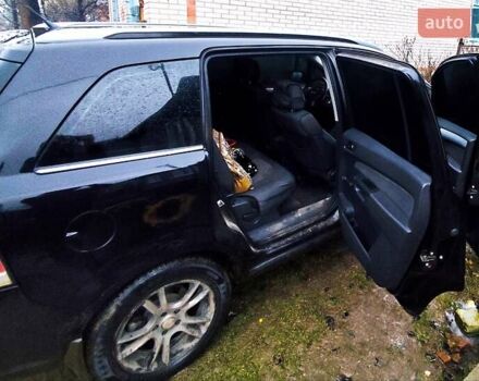 Черный Опель Зафира, объемом двигателя 1.9 л и пробегом 380 тыс. км за 5900 $, фото 4 на Automoto.ua