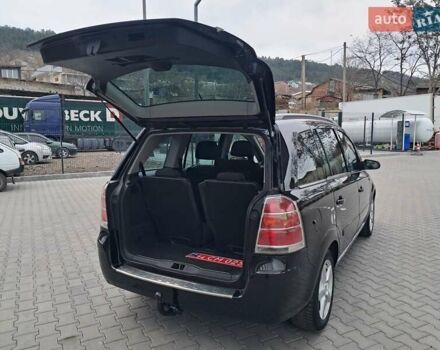 Черный Опель Зафира, объемом двигателя 1.8 л и пробегом 275 тыс. км за 5450 $, фото 43 на Automoto.ua