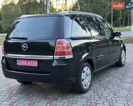 Черный Опель Зафира, объемом двигателя 1.8 л и пробегом 269 тыс. км за 5750 $, фото 29 на Automoto.ua