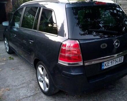 Черный Опель Зафира, объемом двигателя 1.91 л и пробегом 201 тыс. км за 7200 $, фото 8 на Automoto.ua