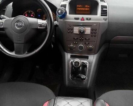 Черный Опель Зафира, объемом двигателя 1.9 л и пробегом 50 тыс. км за 6500 $, фото 7 на Automoto.ua