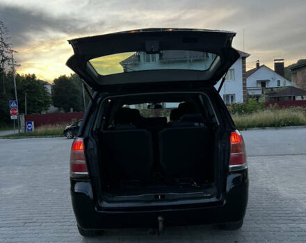 Черный Опель Зафира, объемом двигателя 1.91 л и пробегом 288 тыс. км за 5900 $, фото 14 на Automoto.ua