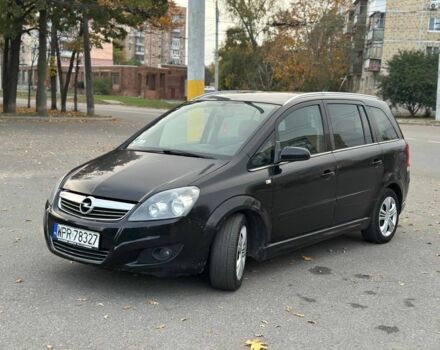 Черный Опель Зафира, объемом двигателя 1.7 л и пробегом 123 тыс. км за 2600 $, фото 1 на Automoto.ua