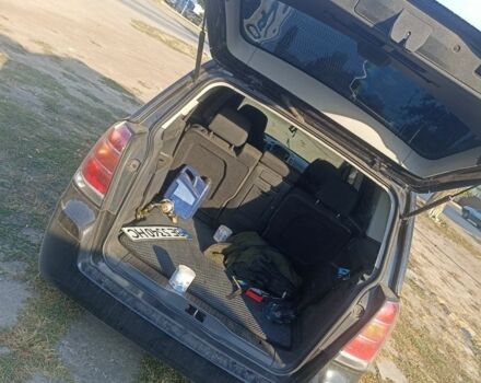 Черный Опель Зафира, объемом двигателя 1 л и пробегом 2 тыс. км за 6000 $, фото 1 на Automoto.ua