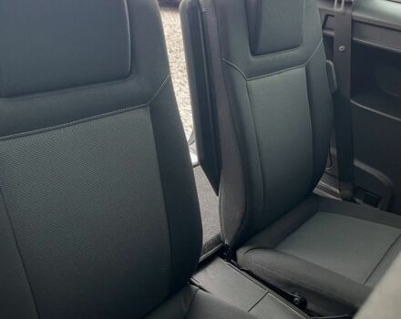 Черный Опель Зафира, объемом двигателя 0 л и пробегом 200 тыс. км за 5500 $, фото 5 на Automoto.ua