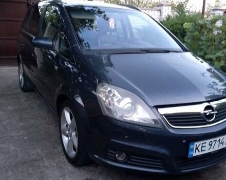 Черный Опель Зафира, объемом двигателя 1.91 л и пробегом 201 тыс. км за 7200 $, фото 2 на Automoto.ua