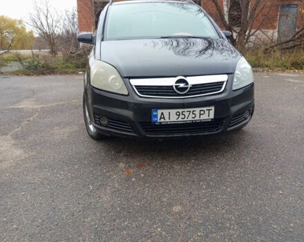 Черный Опель Зафира, объемом двигателя 1.8 л и пробегом 230 тыс. км за 4600 $, фото 2 на Automoto.ua