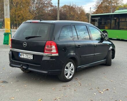 Черный Опель Зафира, объемом двигателя 1.7 л и пробегом 123 тыс. км за 2600 $, фото 3 на Automoto.ua