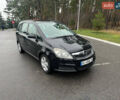 Черный Опель Зафира, объемом двигателя 1.6 л и пробегом 293 тыс. км за 4100 $, фото 1 на Automoto.ua