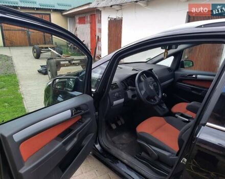 Черный Опель Зафира, объемом двигателя 1.6 л и пробегом 250 тыс. км за 4300 $, фото 8 на Automoto.ua