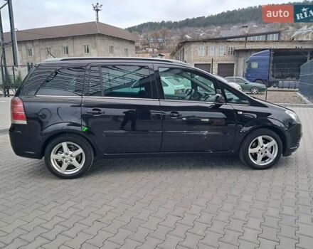 Черный Опель Зафира, объемом двигателя 1.8 л и пробегом 275 тыс. км за 5450 $, фото 25 на Automoto.ua