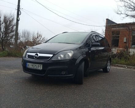 Черный Опель Зафира, объемом двигателя 1.8 л и пробегом 230 тыс. км за 4600 $, фото 7 на Automoto.ua