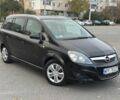 Черный Опель Зафира, объемом двигателя 1.7 л и пробегом 123 тыс. км за 2600 $, фото 1 на Automoto.ua