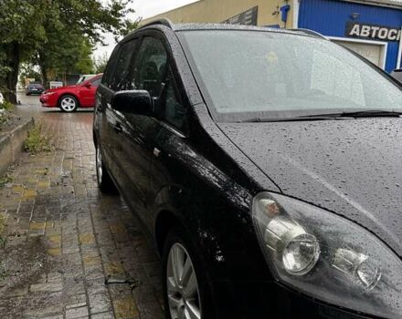 Черный Опель Зафира, объемом двигателя 1.6 л и пробегом 217 тыс. км за 6100 $, фото 2 на Automoto.ua