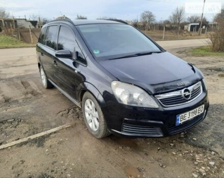Черный Опель Зафира, объемом двигателя 1.6 л и пробегом 236 тыс. км за 5800 $, фото 1 на Automoto.ua