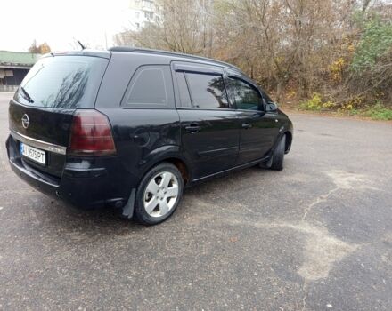 Черный Опель Зафира, объемом двигателя 1.8 л и пробегом 230 тыс. км за 4600 $, фото 5 на Automoto.ua