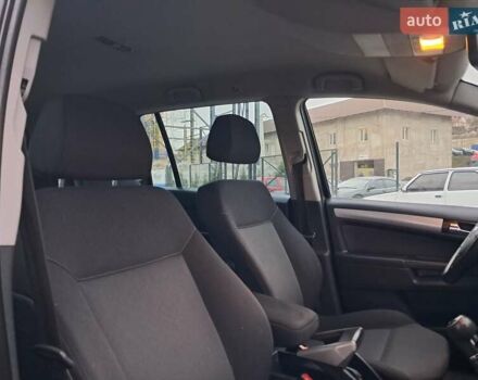 Черный Опель Зафира, объемом двигателя 1.8 л и пробегом 275 тыс. км за 5450 $, фото 55 на Automoto.ua